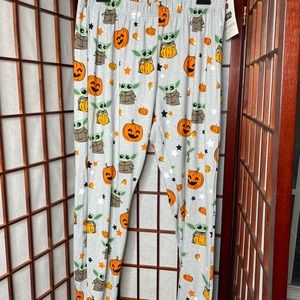 Baby yoda pumpkin halloween Pajama Pants